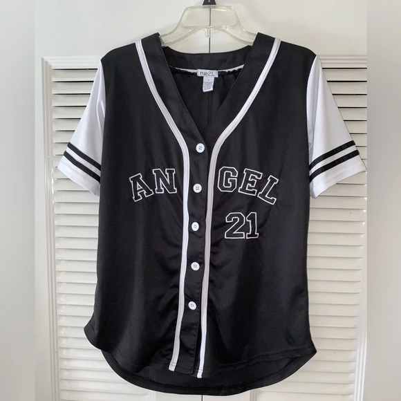Rue21 Angel baseball shirt - Picture 1 of 6